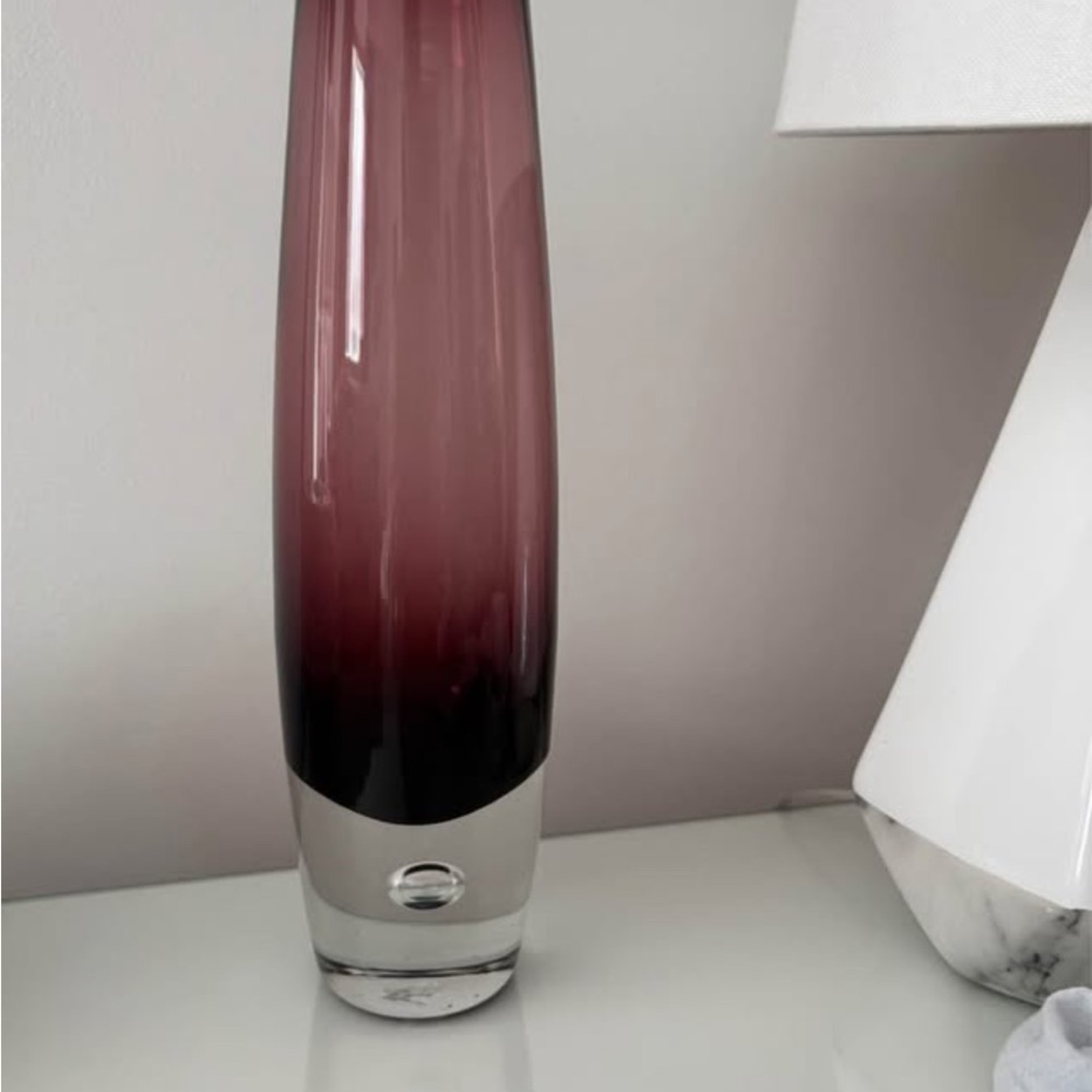 MCM possible Bo Borgstrom Aseda Glasbruk Amethyst Ombre Bullet Vase 11.5”